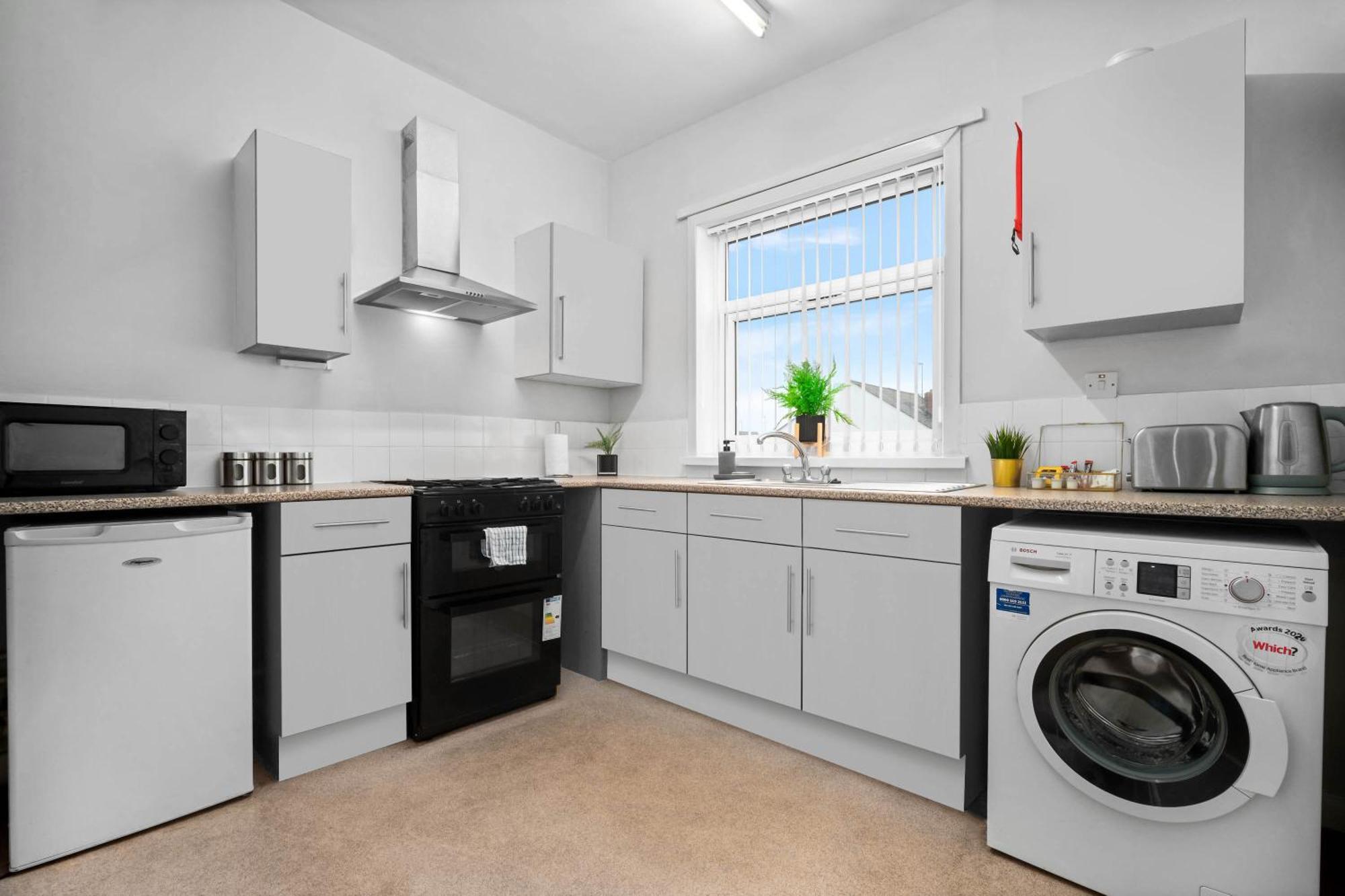 Two Bedroom Apartment - Single Beds - Accommodates 3 - Street Parking - Top Rated -Wbb West Bromwich Exterior foto